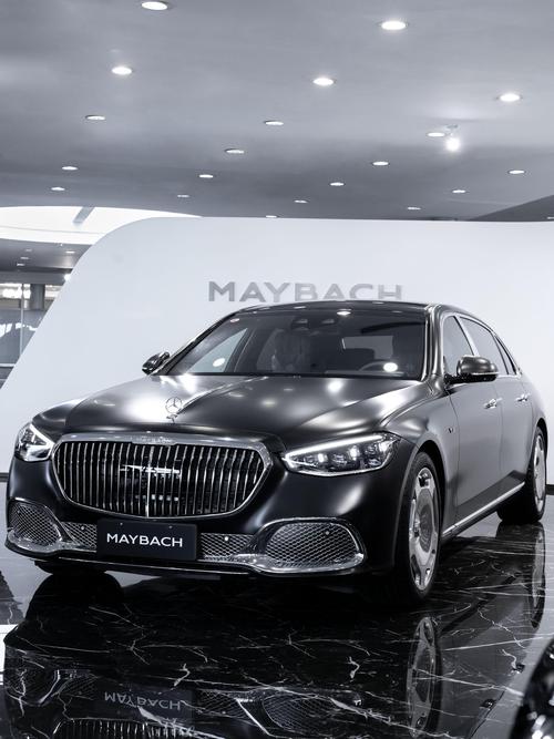 佛山51岚图汽车的售后服务让用户无忧出行，迈巴赫未来的豪华车趋势